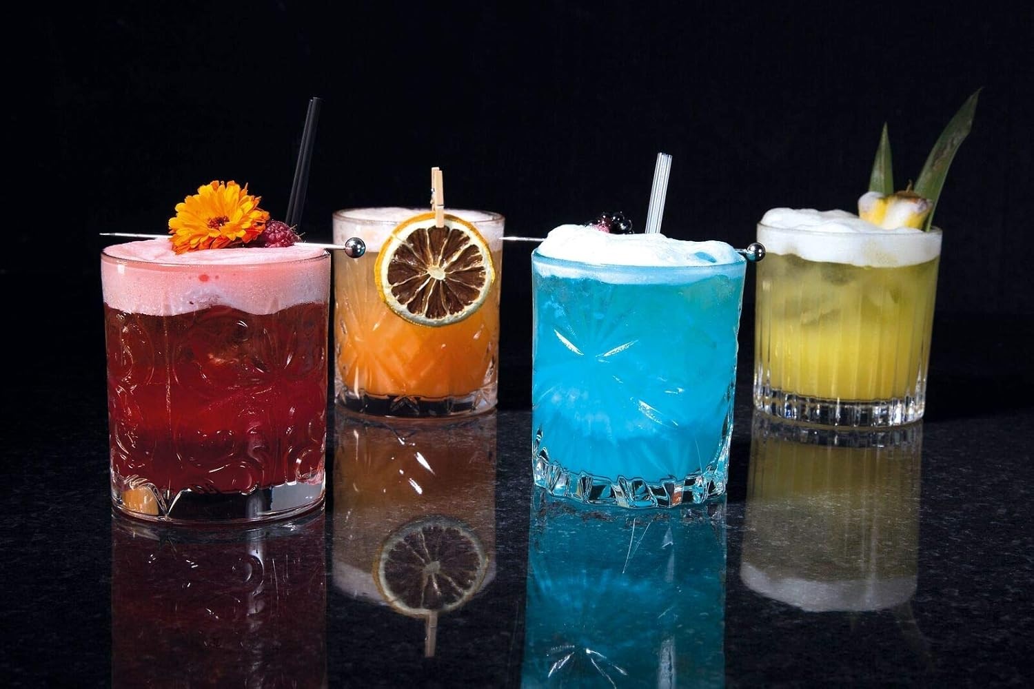 RCR Mixology Cocktailglas 320 ml 4er Set