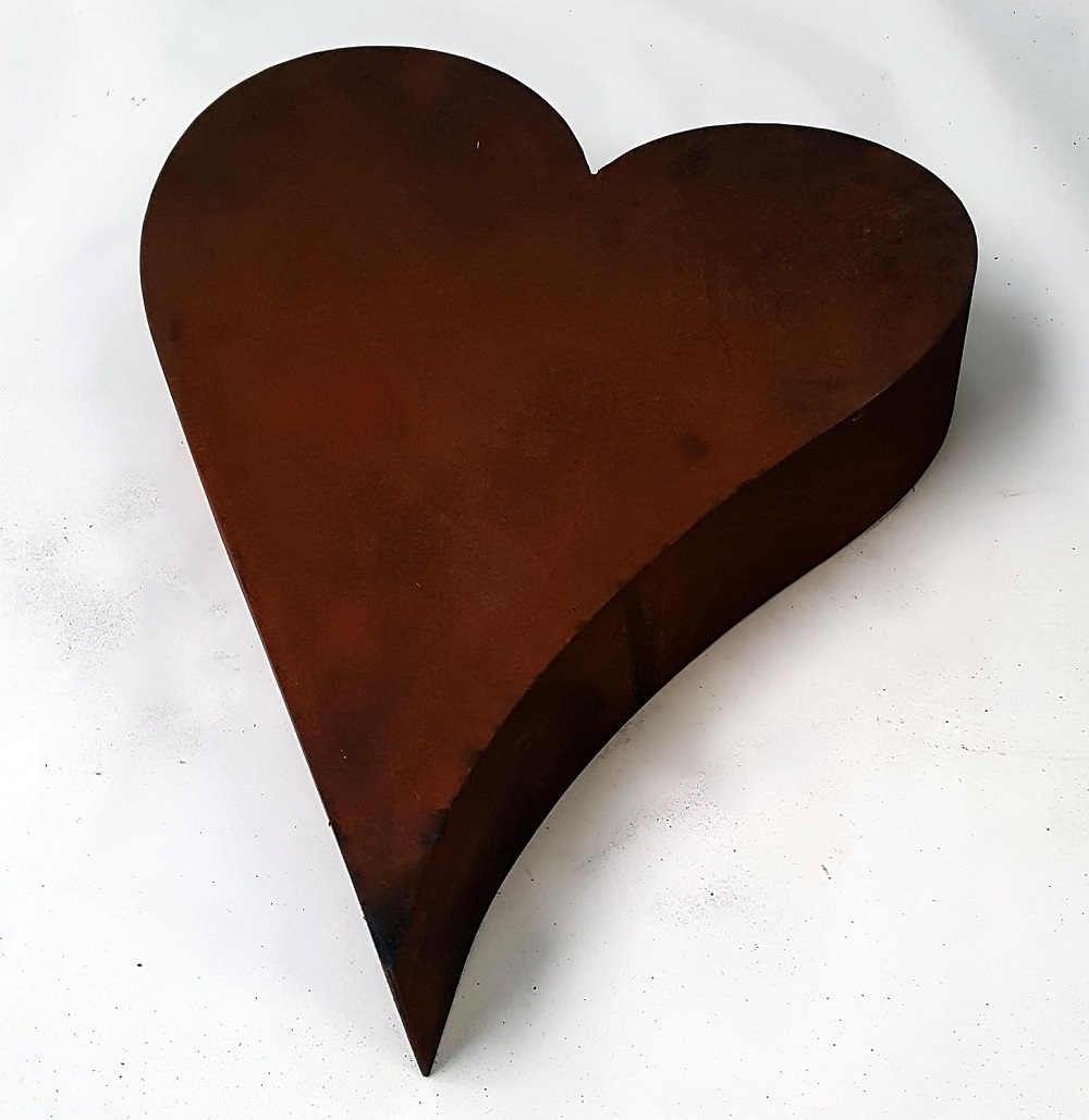 Herz 3D liegend 29 x 31 x 8 cm